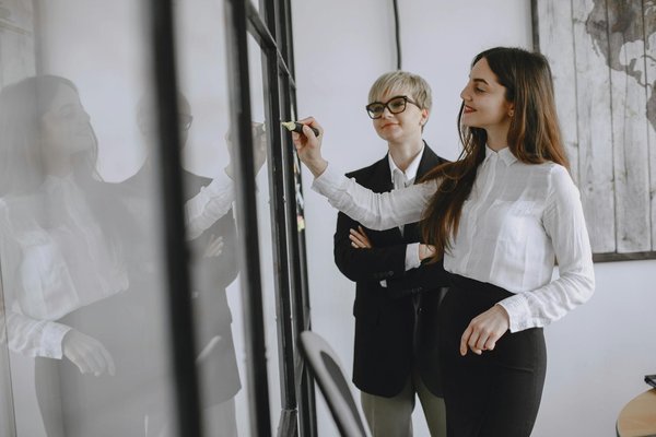 What Are the Latest Insights into UK Business Innovation?